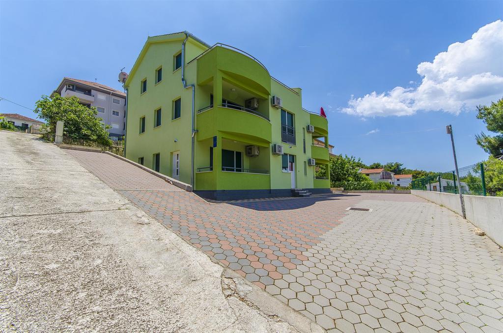 Apartments Pava Donji Okrug Exterior foto